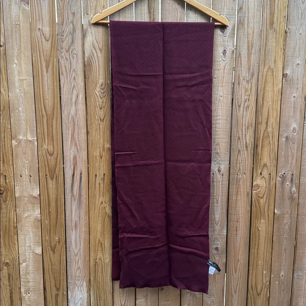 Salvatore Ferragamo Rich Maroon wool Scarf